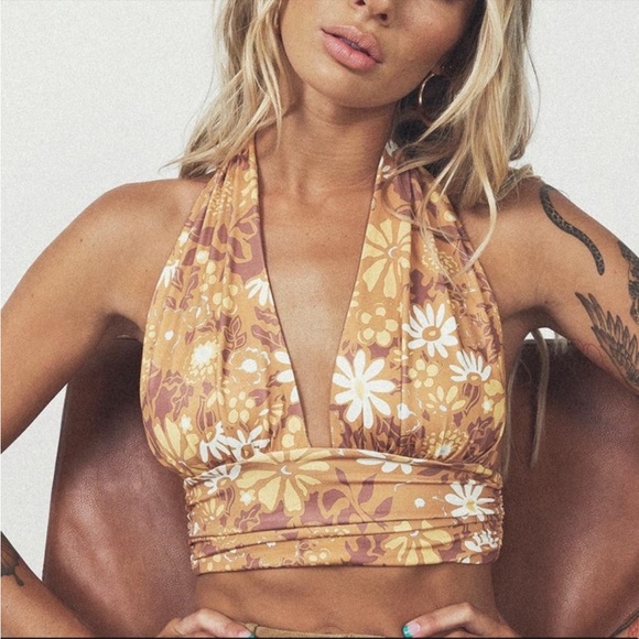 Princess Polly Tops - Princess Polly Retro Floral Halter Top Orange